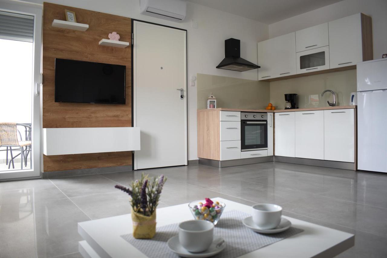 Apartments Rena Шибеник Экстерьер фото