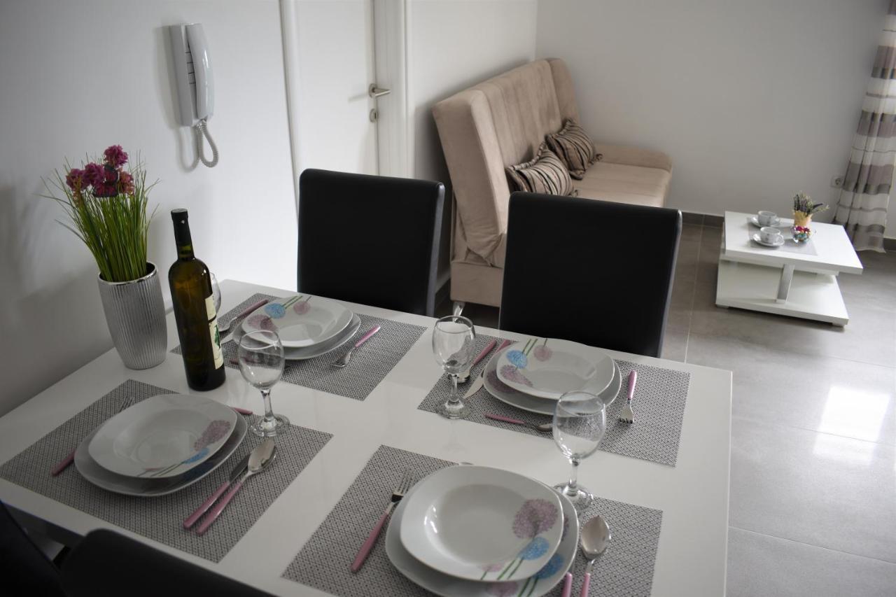 Apartments Rena Шибеник Экстерьер фото